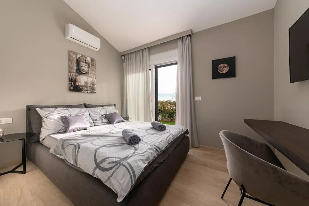 Villa Panamera Kastelir Croatia