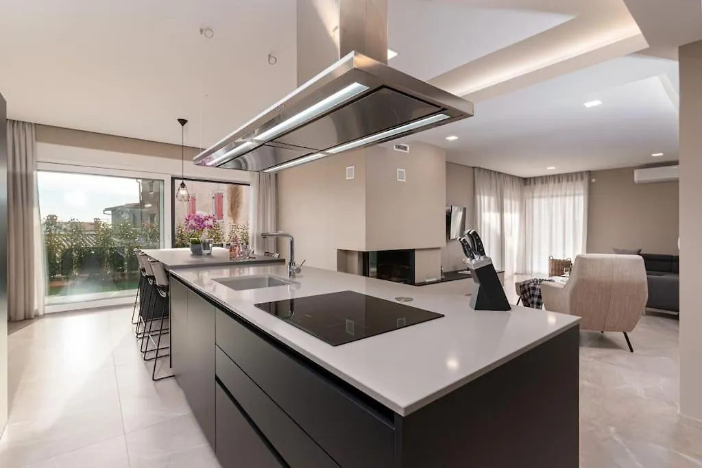 Villa Panamera Kastelir 0*,