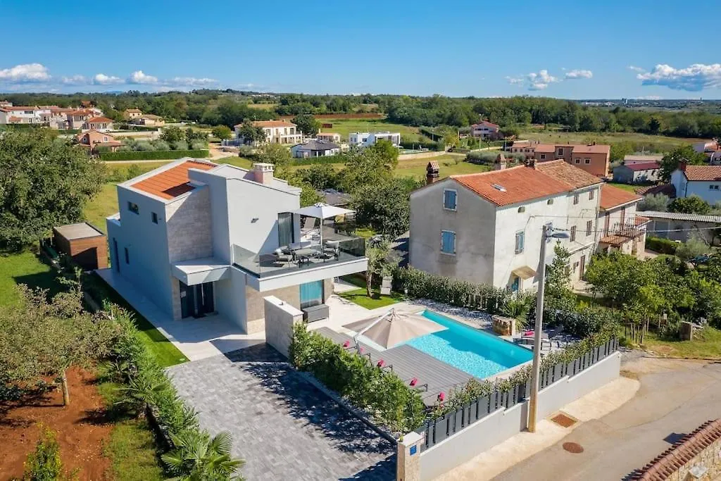 Villa Panamera Kastelir Croatia